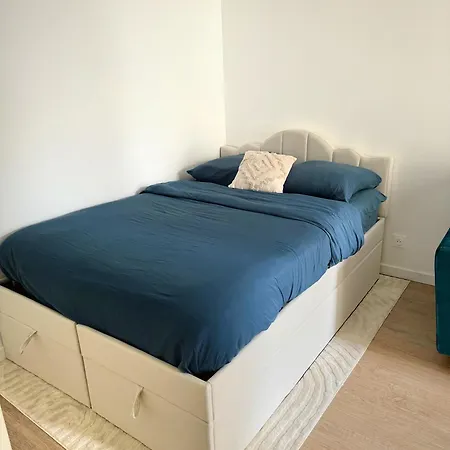 Luxe Chic Aux Buttes-aux-cailles A 5min Du Metro, Parking Prive Disponible